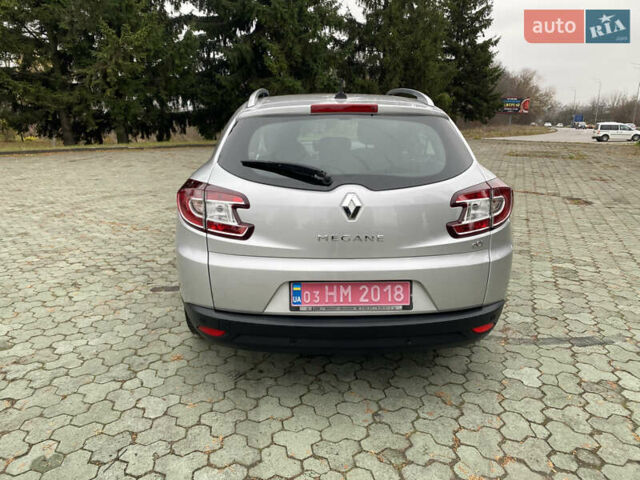 Сірий Рено Меган, об'ємом двигуна 0 л та пробігом 258 тис. км за 8250 $, фото 4 на Automoto.ua