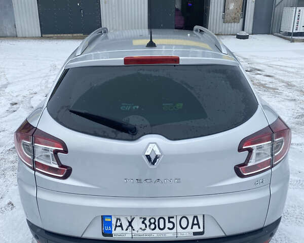 Серый Рено Меган, объемом двигателя 1.46 л и пробегом 270 тыс. км за 7500 $, фото 5 на Automoto.ua
