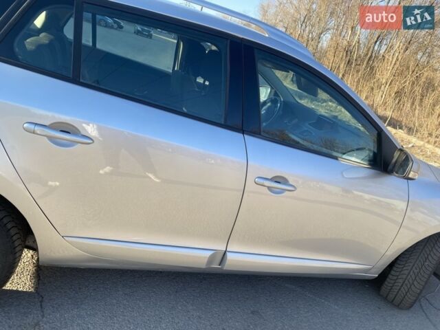 Сірий Рено Меган, об'ємом двигуна 1.5 л та пробігом 267 тис. км за 7100 $, фото 6 на Automoto.ua