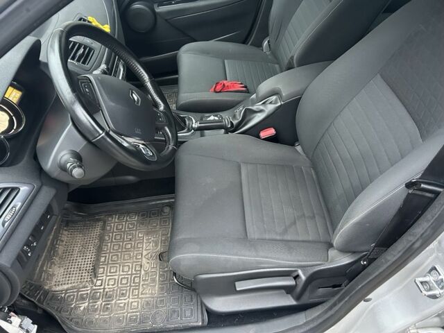 Серый Рено Меган, объемом двигателя 1.5 л и пробегом 240 тыс. км за 6200 $, фото 8 на Automoto.ua