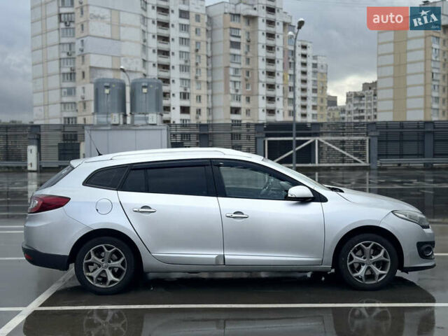 Серый Рено Меган, объемом двигателя 1.5 л и пробегом 393 тыс. км за 7500 $, фото 8 на Automoto.ua