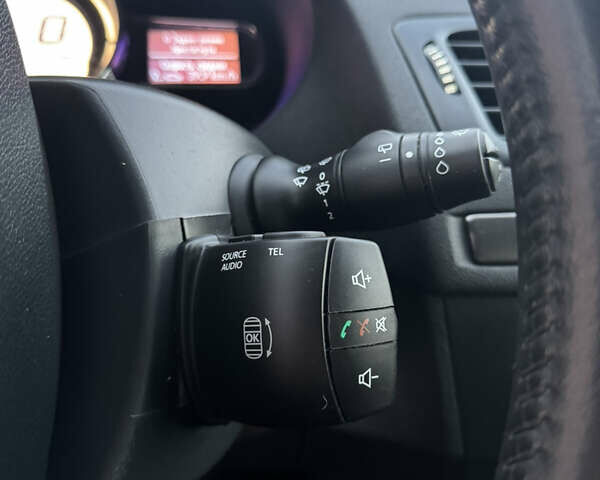 Серый Рено Меган, объемом двигателя 1.5 л и пробегом 136 тыс. км за 9900 $, фото 34 на Automoto.ua