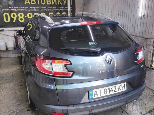 Рено Меган 2015 у Києві на Automoto.ua Сірий Рено Меган, об'ємом двигуна 1.5 л та пробігом 450 тис. км за 9500 $, фото 1 на Automoto.ua