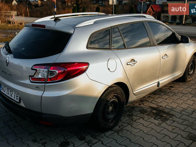 Сірий Рено Меган, об'ємом двигуна 1.46 л та пробігом 270 тис. км за 7000 $, фото 2 на Automoto.ua
