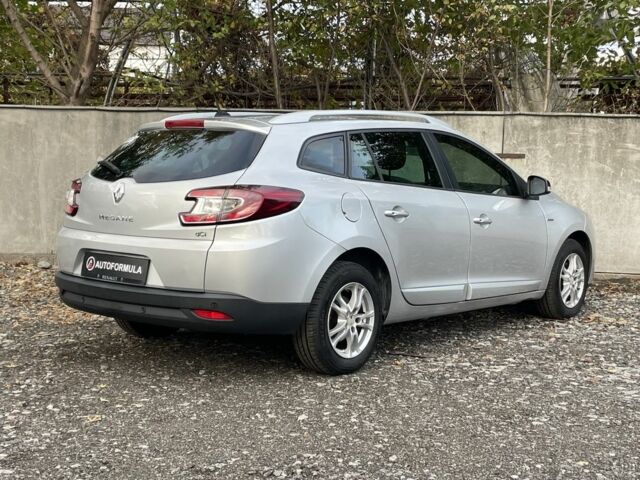 Серый Рено Меган, объемом двигателя 1.5 л и пробегом 206 тыс. км за 8990 $, фото 9 на Automoto.ua