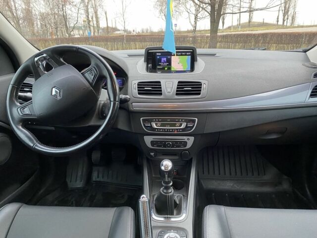 Серый Рено Меган, объемом двигателя 1.5 л и пробегом 218 тыс. км за 9200 $, фото 10 на Automoto.ua