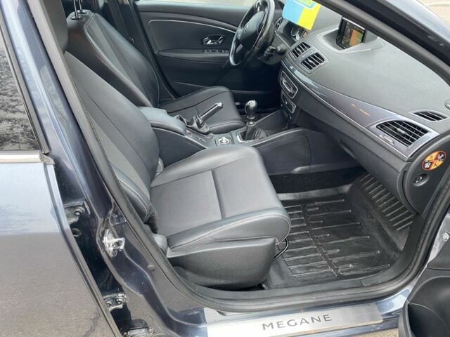 Серый Рено Меган, объемом двигателя 1.5 л и пробегом 219 тыс. км за 9500 $, фото 7 на Automoto.ua