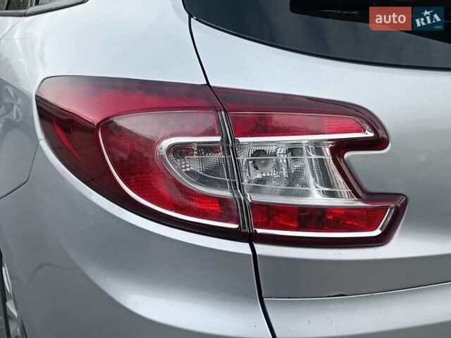 Серый Рено Меган, объемом двигателя 1.5 л и пробегом 216 тыс. км за 8990 $, фото 9 на Automoto.ua