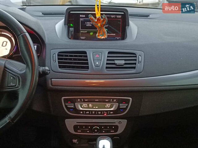 Серый Рено Меган, объемом двигателя 1.5 л и пробегом 216 тыс. км за 8990 $, фото 15 на Automoto.ua