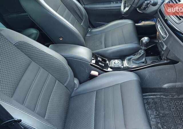 Рено Меган 2015 в Сквира на Automoto.ua Серый Рено Меган, объемом двигателя 1.6 л и пробегом 235 тыс. км за 9800 $, фото 20 на Automoto.ua