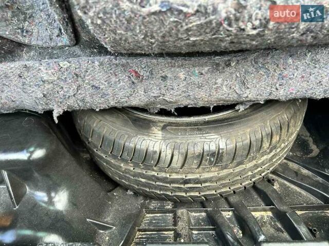 Сірий Рено Меган, об'ємом двигуна 1.5 л та пробігом 205 тис. км за 8900 $, фото 29 на Automoto.ua