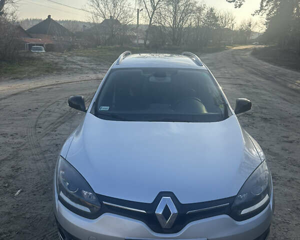 Серый Рено Меган, объемом двигателя 1.5 л и пробегом 280 тыс. км за 9650 $, фото 5 на Automoto.ua