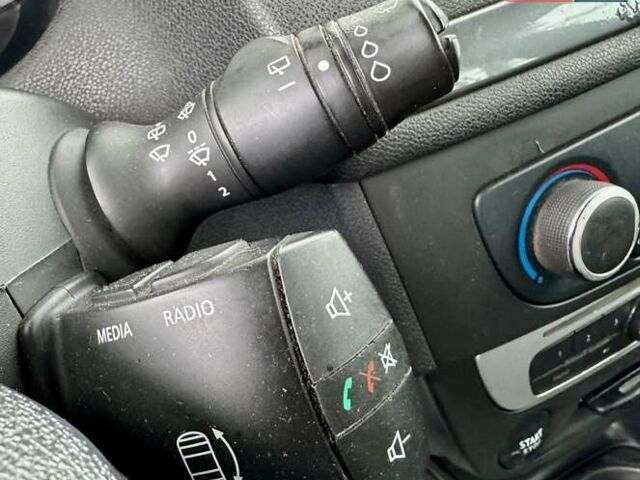 Рено Меган 2015 в Киеве на Automoto.ua Серый Рено Меган, объемом двигателя 1.6 л и пробегом 181 тыс. км за 5300 $, фото 12 на Automoto.ua