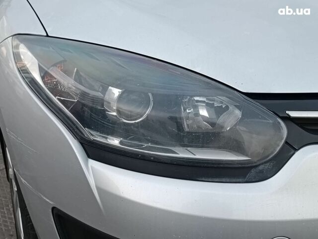 Серый Рено Меган, объемом двигателя 1.5 л и пробегом 216 тыс. км за 8990 $, фото 3 на Automoto.ua