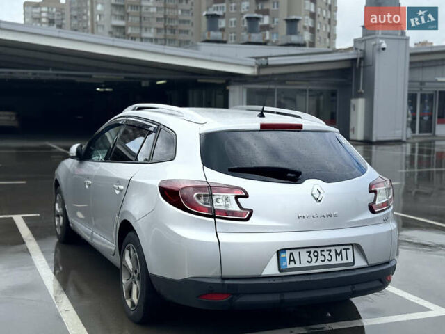 Серый Рено Меган, объемом двигателя 1.5 л и пробегом 393 тыс. км за 7500 $, фото 5 на Automoto.ua