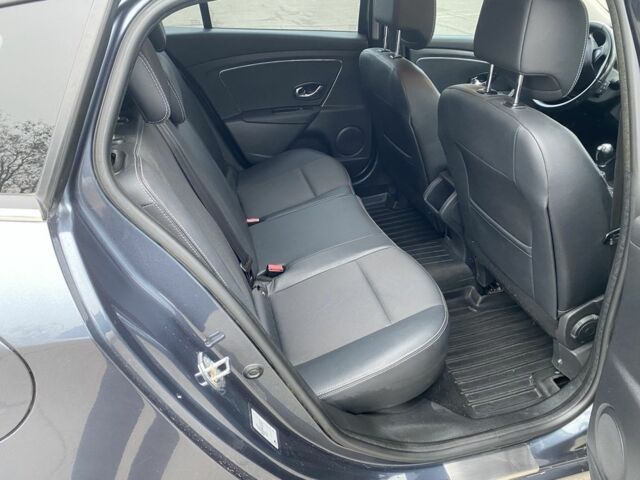 Серый Рено Меган, объемом двигателя 1.5 л и пробегом 218 тыс. км за 9200 $, фото 9 на Automoto.ua