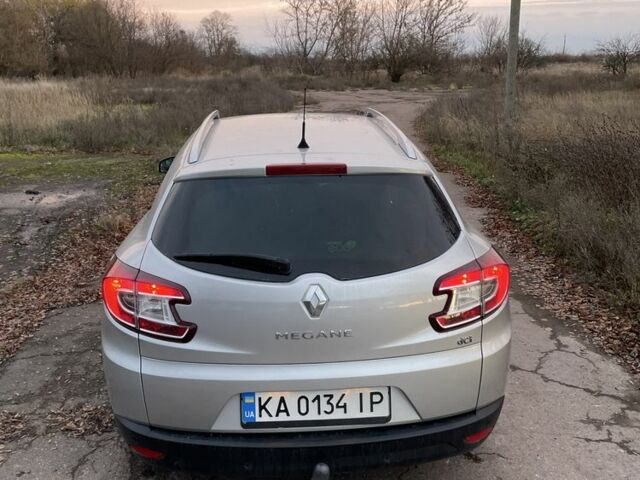 Серый Рено Меган, объемом двигателя 1.5 л и пробегом 217 тыс. км за 7800 $, фото 8 на Automoto.ua