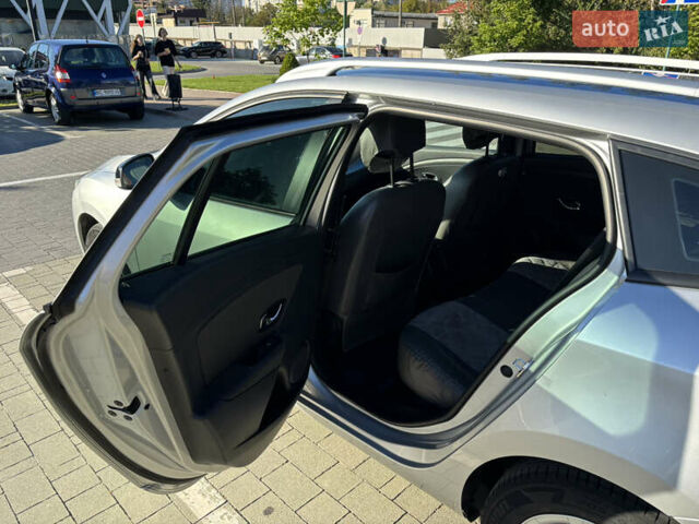 Сірий Рено Меган, об'ємом двигуна 1.46 л та пробігом 156 тис. км за 10700 $, фото 18 на Automoto.ua