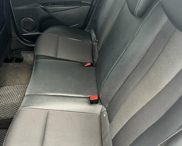 Серый Рено Меган, объемом двигателя 1.5 л и пробегом 393 тыс. км за 7500 $, фото 17 на Automoto.ua