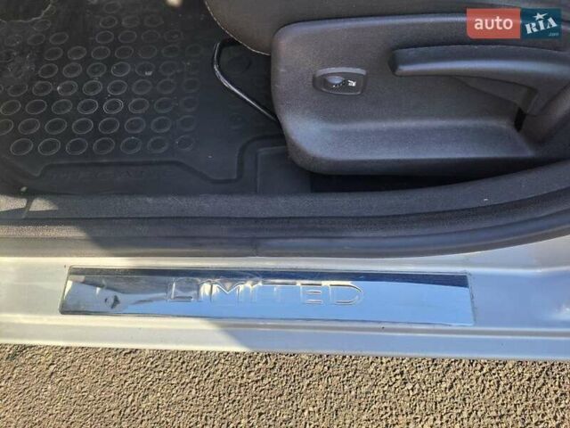 Серый Рено Меган, объемом двигателя 1.5 л и пробегом 190 тыс. км за 9500 $, фото 11 на Automoto.ua