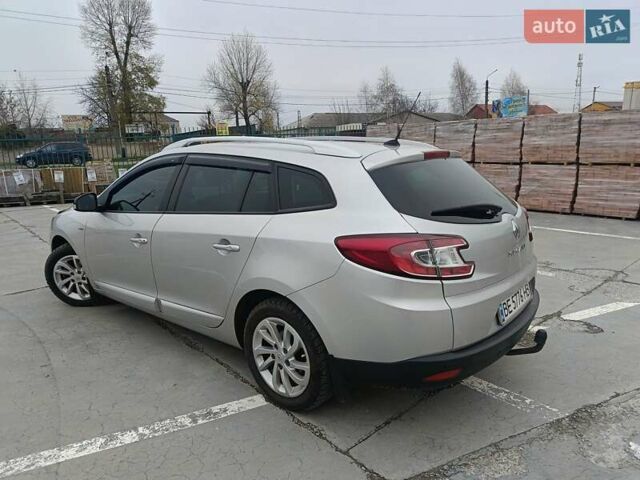 Серый Рено Меган, объемом двигателя 1.5 л и пробегом 223 тыс. км за 9500 $, фото 5 на Automoto.ua