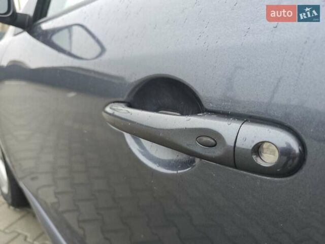 Серый Рено Меган, объемом двигателя 1.5 л и пробегом 158 тыс. км за 8999 $, фото 13 на Automoto.ua