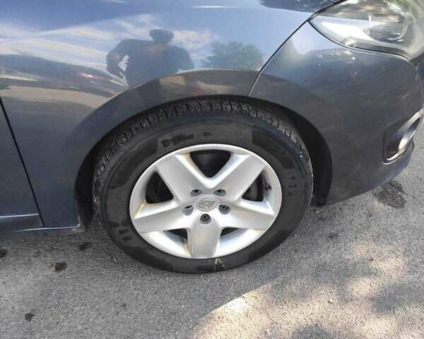 Серый Рено Меган, объемом двигателя 1.46 л и пробегом 450 тыс. км за 9500 $, фото 11 на Automoto.ua