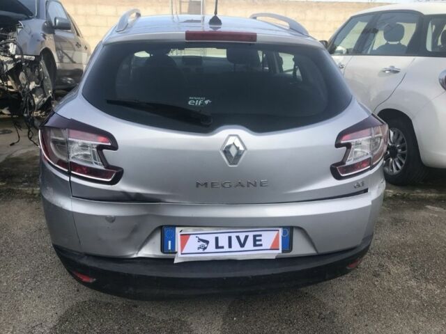 Сірий Рено Меган, об'ємом двигуна 1.5 л та пробігом 308 тис. км за 5500 $, фото 4 на Automoto.ua