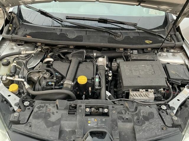 Серый Рено Меган, объемом двигателя 1.5 л и пробегом 217 тыс. км за 7800 $, фото 10 на Automoto.ua