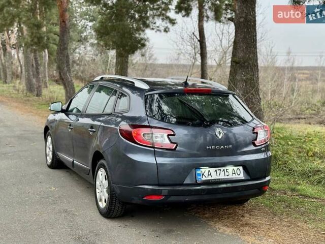 Серый Рено Меган, объемом двигателя 1.5 л и пробегом 197 тыс. км за 6700 $, фото 3 на Automoto.ua