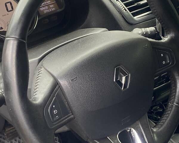 Серый Рено Меган, объемом двигателя 1.46 л и пробегом 189 тыс. км за 10500 $, фото 21 на Automoto.ua