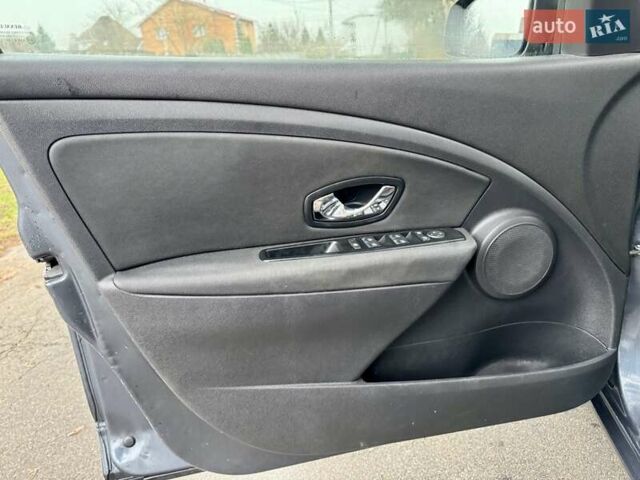 Серый Рено Меган, объемом двигателя 1.5 л и пробегом 197 тыс. км за 6700 $, фото 11 на Automoto.ua