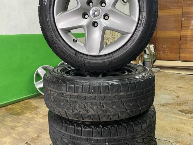 Серый Рено Меган, объемом двигателя 1.5 л и пробегом 218 тыс. км за 9200 $, фото 16 на Automoto.ua