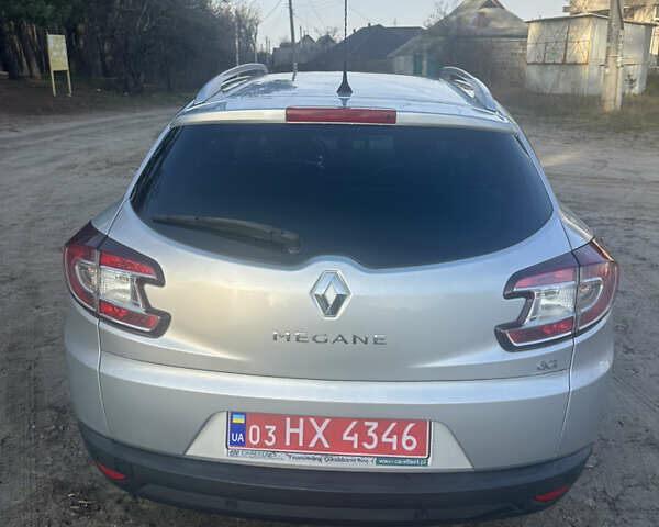 Серый Рено Меган, объемом двигателя 1.5 л и пробегом 280 тыс. км за 9650 $, фото 10 на Automoto.ua