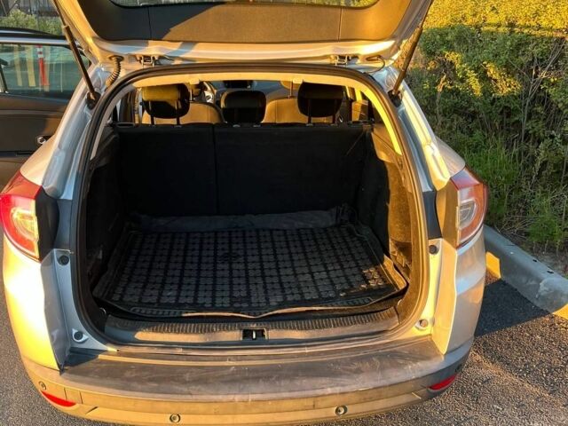 Сірий Рено Меган, об'ємом двигуна 1.5 л та пробігом 251 тис. км за 8300 $, фото 6 на Automoto.ua