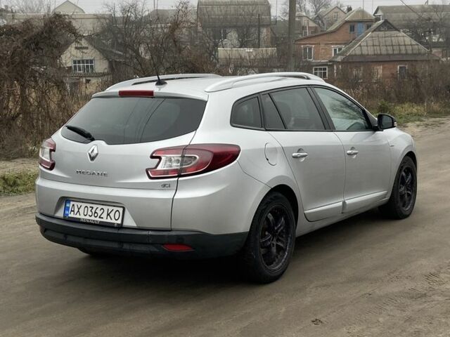 Серый Рено Меган, объемом двигателя 1.5 л и пробегом 300 тыс. км за 7500 $, фото 3 на Automoto.ua