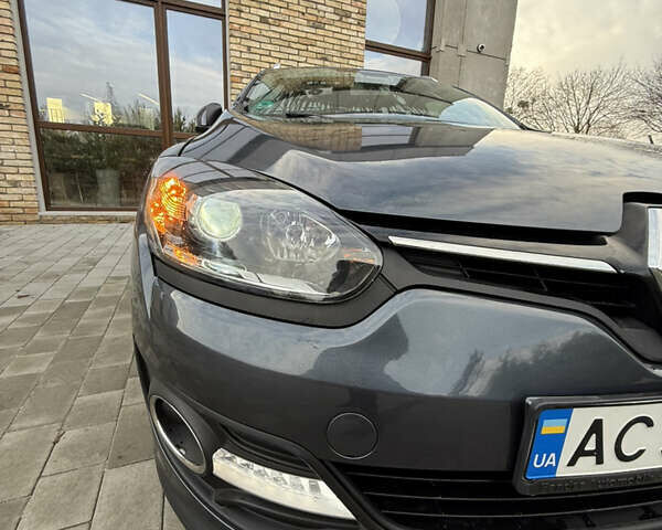 Сірий Рено Меган, об'ємом двигуна 1.46 л та пробігом 270 тис. км за 8400 $, фото 12 на Automoto.ua