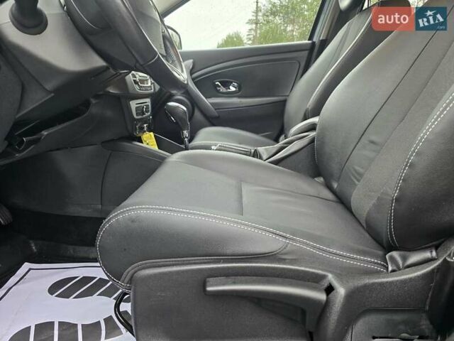 Серый Рено Меган, объемом двигателя 1.5 л и пробегом 158 тыс. км за 8999 $, фото 19 на Automoto.ua