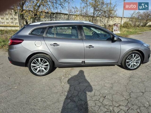 Серый Рено Меган, объемом двигателя 1.5 л и пробегом 182 тыс. км за 8900 $, фото 5 на Automoto.ua