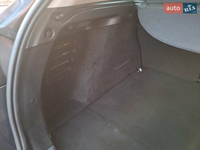 Серый Рено Меган, объемом двигателя 1.5 л и пробегом 264 тыс. км за 9150 $, фото 58 на Automoto.ua
