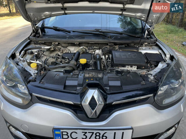 Серый Рено Меган, объемом двигателя 1.46 л и пробегом 148 тыс. км за 8950 $, фото 152 на Automoto.ua