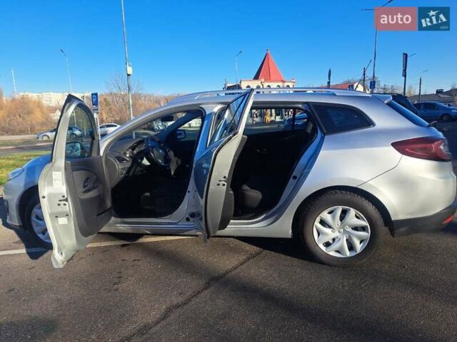 Серый Рено Меган, объемом двигателя 1.5 л и пробегом 190 тыс. км за 9500 $, фото 20 на Automoto.ua