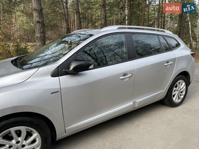 Серый Рено Меган, объемом двигателя 1.46 л и пробегом 148 тыс. км за 8950 $, фото 9 на Automoto.ua