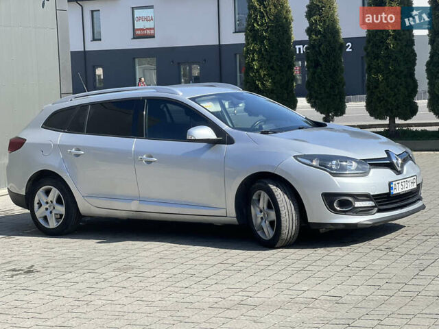 Серый Рено Меган, объемом двигателя 1.5 л и пробегом 193 тыс. км за 9100 $, фото 4 на Automoto.ua