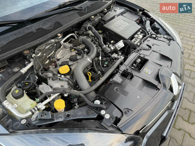 Серый Рено Меган, объемом двигателя 1.2 л и пробегом 101 тыс. км за 8700 $, фото 51 на Automoto.ua