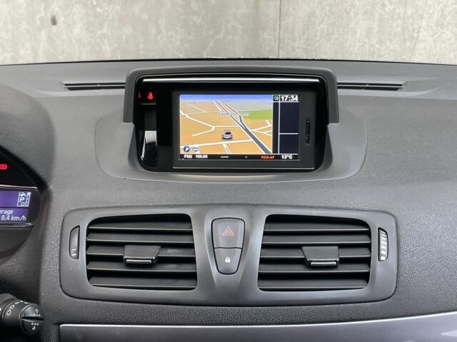 Серый Рено Меган, объемом двигателя 1.5 л и пробегом 206 тыс. км за 8990 $, фото 23 на Automoto.ua