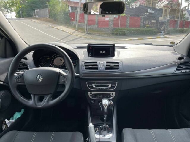 Сірий Рено Меган, об'ємом двигуна 1.5 л та пробігом 290 тис. км за 7599 $, фото 7 на Automoto.ua