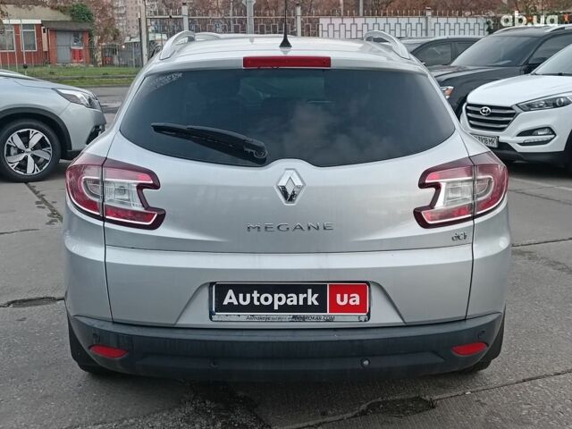 Серый Рено Меган, объемом двигателя 1.5 л и пробегом 216 тыс. км за 8990 $, фото 7 на Automoto.ua