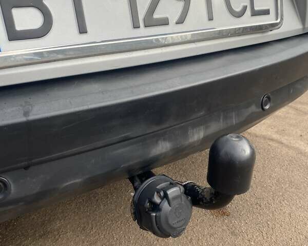 Серый Рено Меган, объемом двигателя 1.46 л и пробегом 189 тыс. км за 10500 $, фото 22 на Automoto.ua