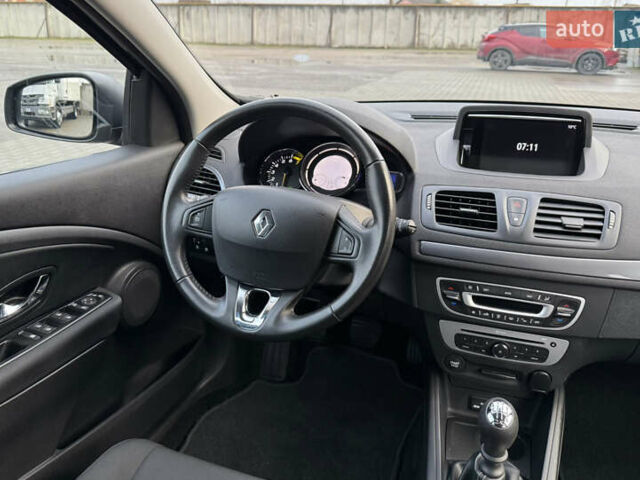Серый Рено Меган, объемом двигателя 1.2 л и пробегом 101 тыс. км за 8700 $, фото 26 на Automoto.ua